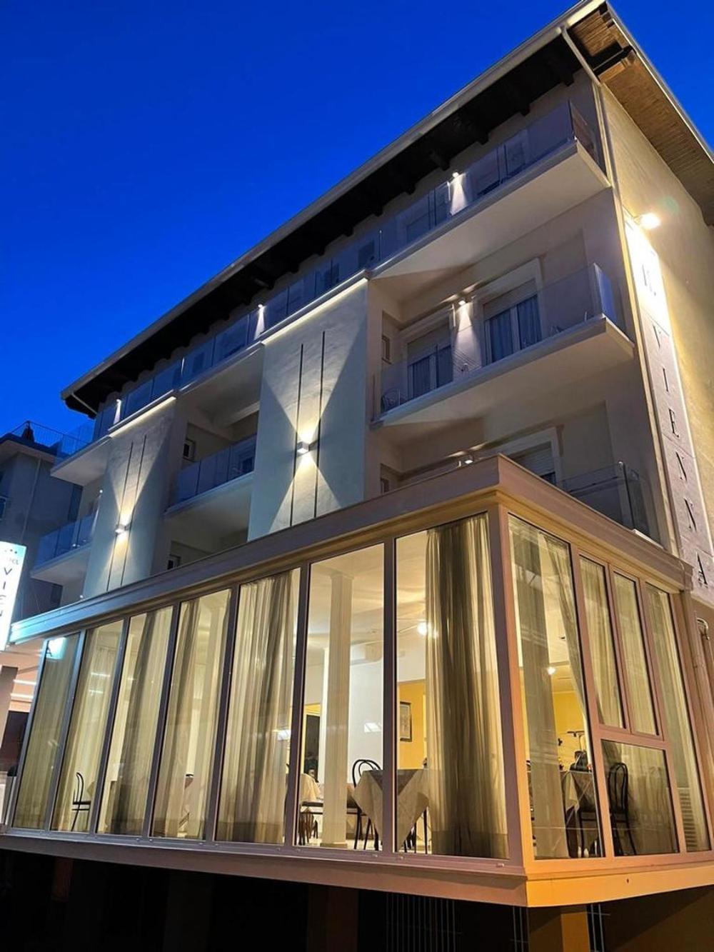 Hotel Vienna 3*